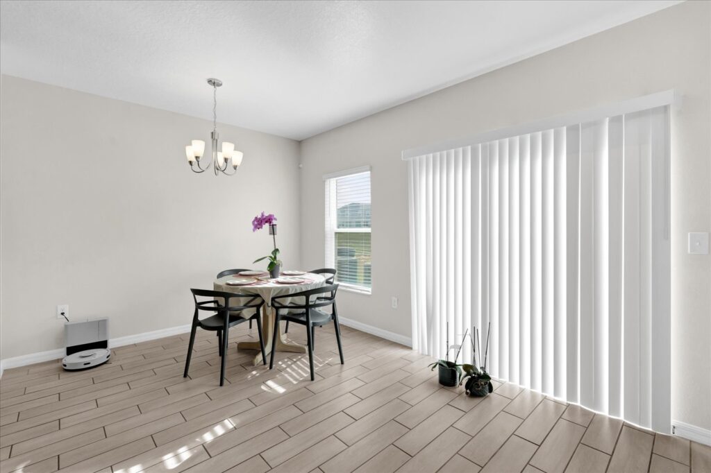 1623 Mirabella Cir, Davenport, FL 33897