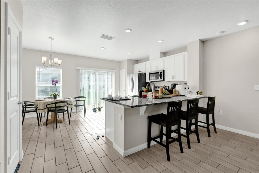 1623 Mirabella Cir, Davenport, FL 33897