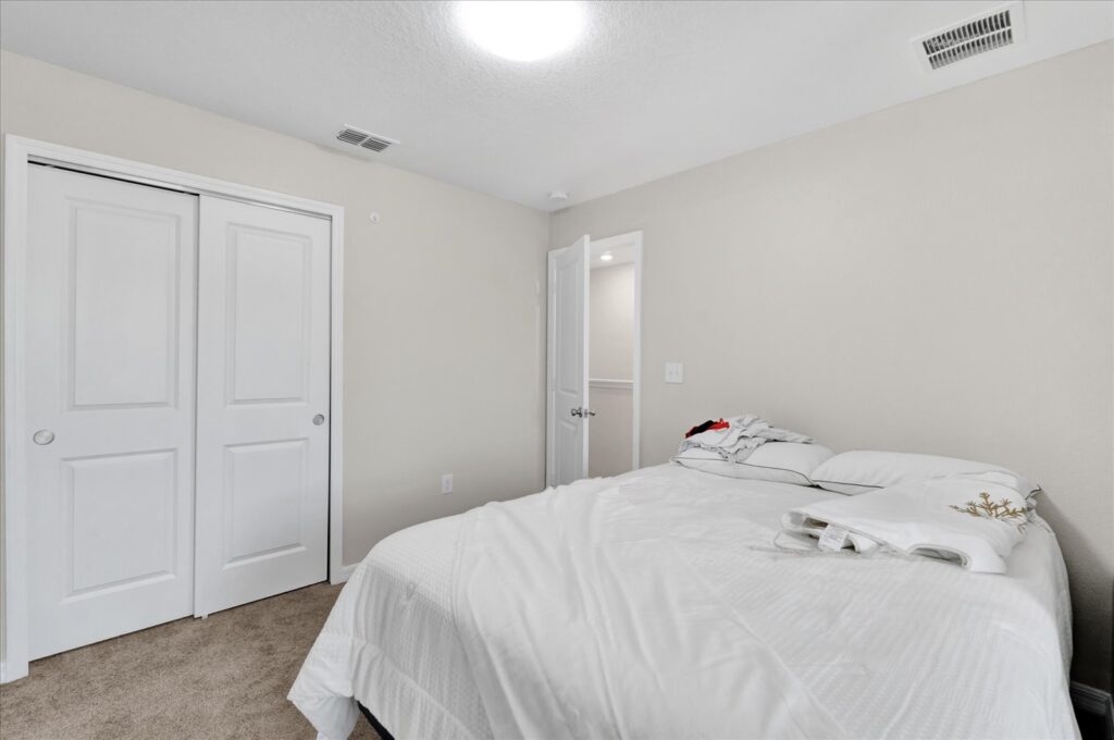 1623 Mirabella Cir, Davenport, FL 33897