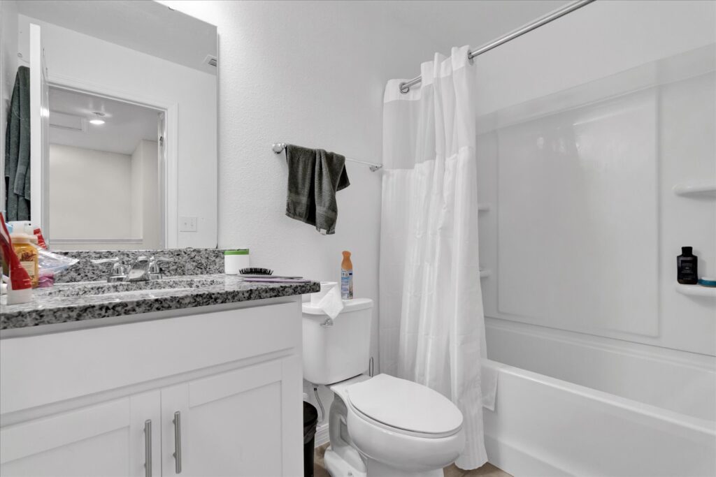 1623 Mirabella Cir, Davenport, FL 33897