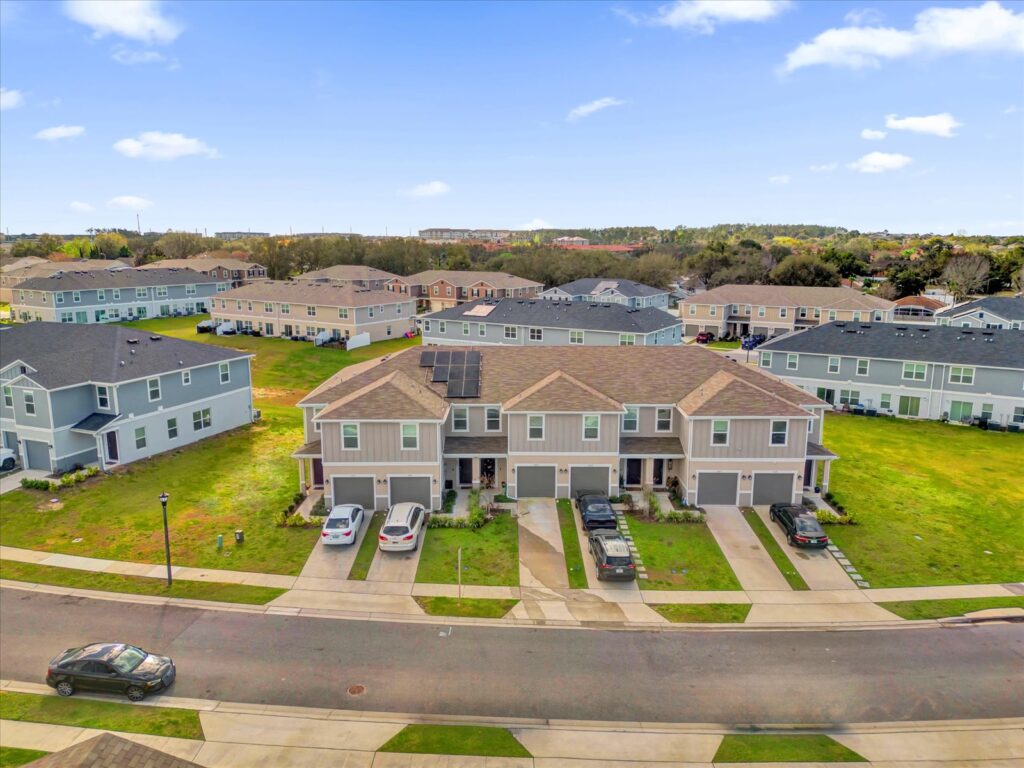 1623 Mirabella Cir, Davenport, FL 33897