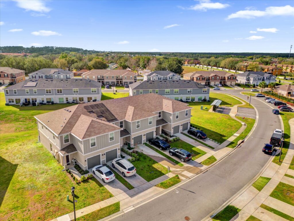 1623 Mirabella Cir, Davenport, FL 33897