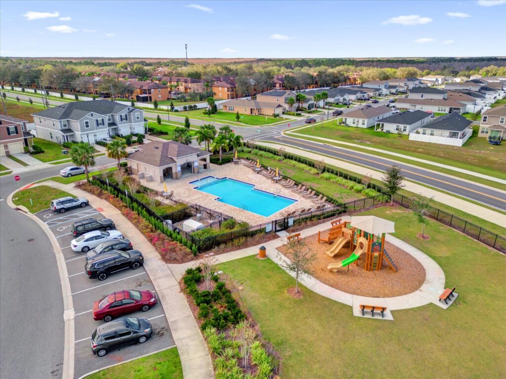 1623 Mirabella Cir, Davenport, FL 33897